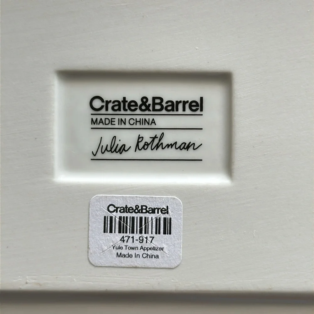 Crate & Barrel , NWT,Julia Rothman “Yule Town” Appetizer Mini Platter